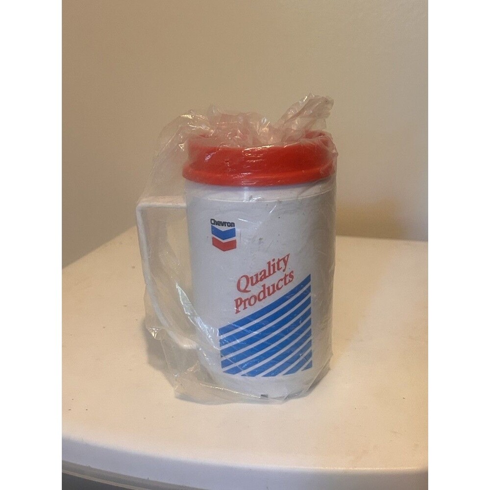 Chevron Quality Products 12oz. Cup with Lid Plastic Tumbler Vintage NEW